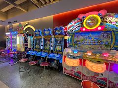 -汤姆熊欢乐世界(莘庄龙之梦店)