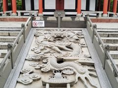 -绳金塔