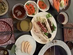 -牛YO寿喜烧·铁板烧和牛火锅自助(市府恒隆店)