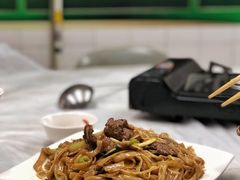 牛肉炒河粉-凤城康记饭店