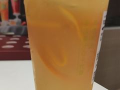 -奈雪的茶(湖滨银泰in77C区PRO店)