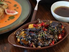 紫苏薯块佐牛肉干-小食院简餐厅