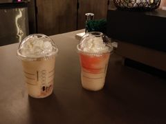 -星巴克(西藏路店)