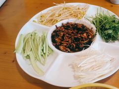 -老板很二(吉大店)