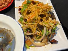 -小媳妇铁锅炖(安华街店)