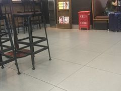 -星巴克(西安机场1店T3到达店)