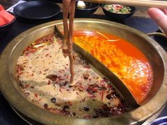-沸炉重庆老火锅(军事博物馆店)