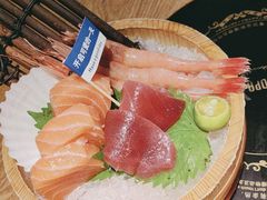 -沼津港精致料理·寿喜烧·烧鸟(青浦宝龙广场店)