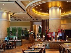 -怡聚轩全日制自助餐厅(大中华喜来登酒店)