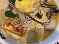 -蒙自源米线大王(花园城商场店)