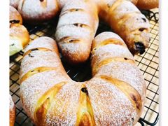 -星巴克(洛阳中州路王府井店)