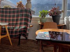 -唐咖精品咖啡(大理古城手冲店)