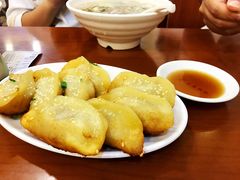 鲜肉锅贴-小姜锅贴(凤凰街店)