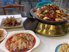 -阆辣荟餐饮(老味道8年·古城店)