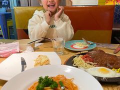 -菲滋意式休闲餐厅(北仑银泰城店)