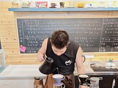 -Be Lived Cafe比例咖啡(摩天轮店)