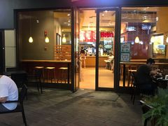 门面-The Habit Burger Grill 哈比特汉堡(爱琴海店)