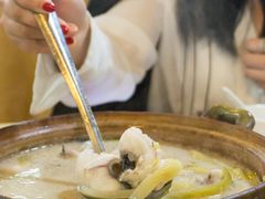 -品香菜馆(旗峰路中侨大厦店)