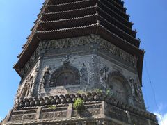 -玲珑塔公园
