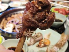 -釜御山海鲜烤肉火锅自助(新城市中心店)