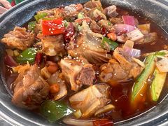 干锅腊排骨-88号小吃店·经典云南菜·地道纳西美食