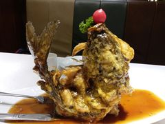 糖醋鲤鱼-闫府私房菜·百年鲁菜(恒隆店)