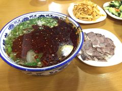 -京穆兰兰州牛肉面·清真(中川机场店)
