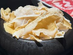 -鲜入唯煮·港式海鲜牛肉火锅(金宝街店)