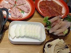 -虾领航小龙虾·吉林烧烤(柳州路店)