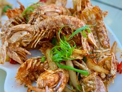 -覃记海鲜美食餐厅