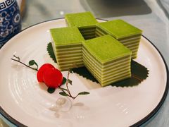 椰香千层糕-汤臣·空中餐厅·严选粤菜(石湾世博广场店)