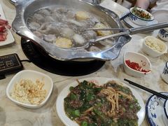 -粤潮牛肉火锅店(江南大道店)