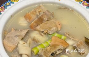Freshwater Clam Stew