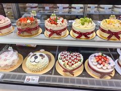 -花花卷卷·鲜食蛋糕(静安久光百货店)