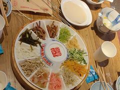 丝娃娃-怪噜范·老贵阳街头名小吃(鸿通城店)