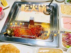 -海底捞火锅鲜切牛肉主题店(长寿路店)