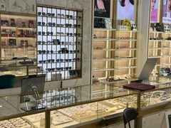 -世纪大明眼镜·蔡司战略授权店(汉街店)