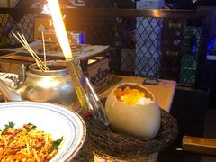 -喝丢一只鞋海鲜烧烤·海肠捞饭(东关街店)