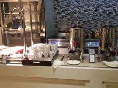 -海口绿发希尔顿酒店-田园汇自助餐·三文鱼·海鲜