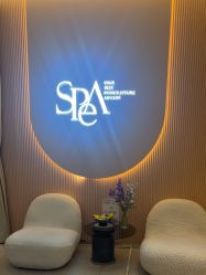 -PE SALON
