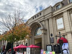 -王府井奥莱临潼小镇(临潼店)