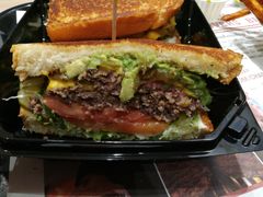 -The Habit Burger Grill 哈比特汉堡(爱琴海店)