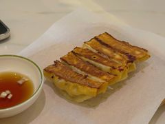 两头乌脆皮锅贴-春家·非遗手工小吃(徐汇万科广场店)