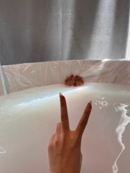 -美壹生皮肤管理中心