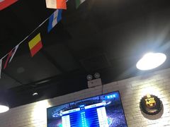 -長壹旋转烤吧 农家鸡火锅