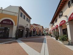 -佛罗伦萨小镇广佛名品奥特莱斯(疏港路店)