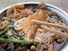 -螺满地螺丝粉