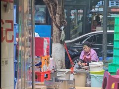 -二0二李记南瓜田鸡老字号(宜宾一店)