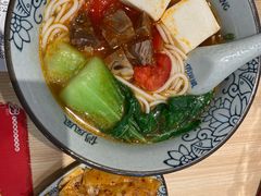 番茄牛肉粉-俏凤凰(美林M·LIVE天地东座店)