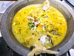 -小凤庭·地道湖北菜武昌鱼·藕汤(38年黄鹤楼店)